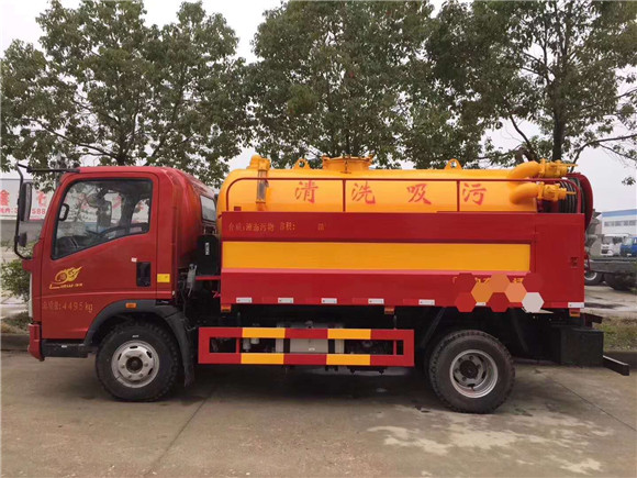 多功能環(huán)衛(wèi)利器 萬(wàn)州15方聯(lián)合疏通車(chē)與8方清洗吸污一體罐深度解析