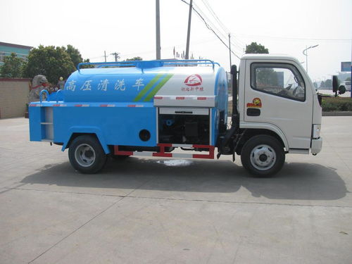 寧波鎮(zhèn)海灑水車(chē)與疏通車(chē)出租價(jià)格行情分析
